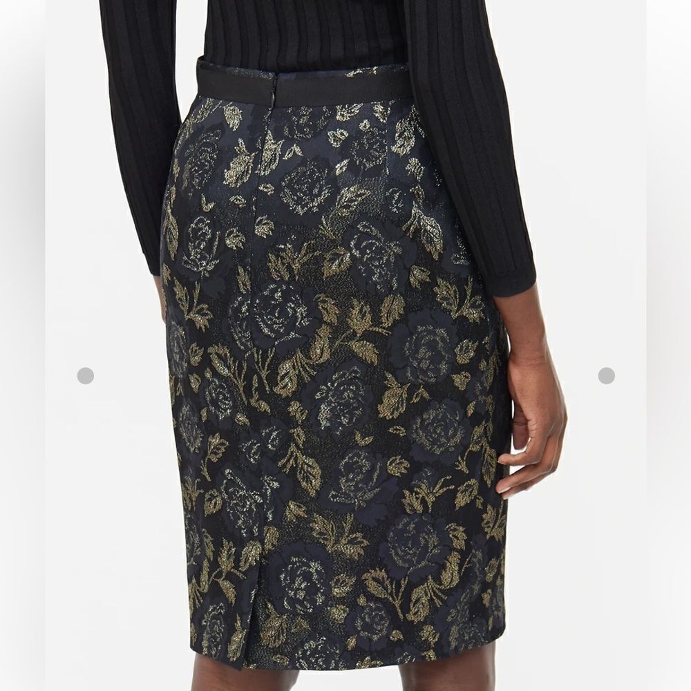 Dolce & Gabbana Gold and Black Printed Pencil Skirt - Picture 4 of 11